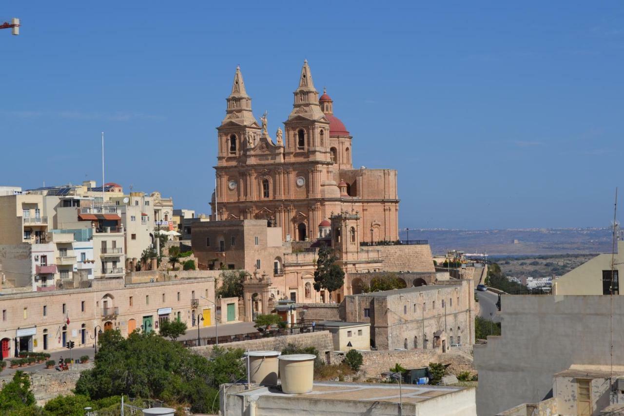 Mellieha Town Centre Bright & Spacious 3 Bedroom Apartment Екстер'єр фото
